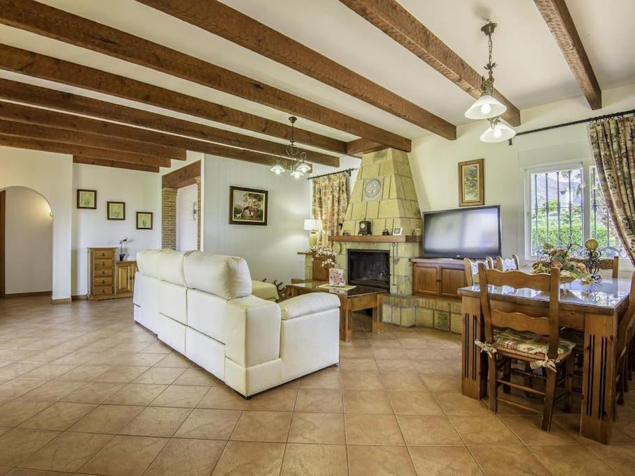 Alcam El Cortijo Villa Estepona Luaran gambar
